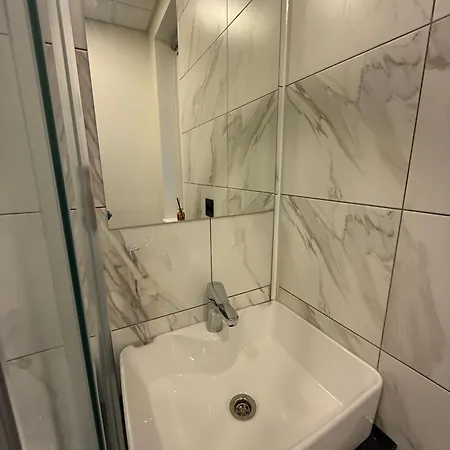 Appartement Away From *